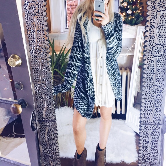 Sweaters - Chameleon Marled Stella Cardigan C38